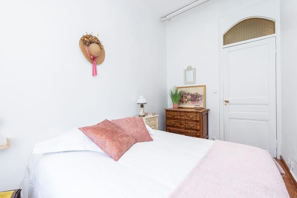 Risso - Comfortable 3 Bedrooms With Balcony Ницца Экстерьер фото